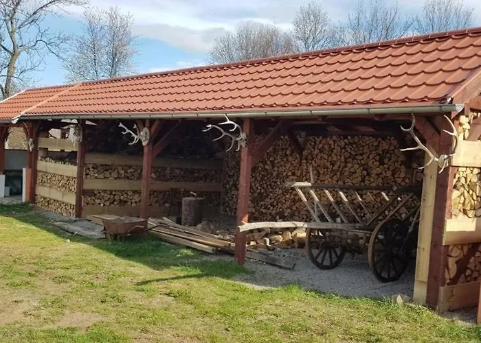 Forgacova Horaren Chalet *